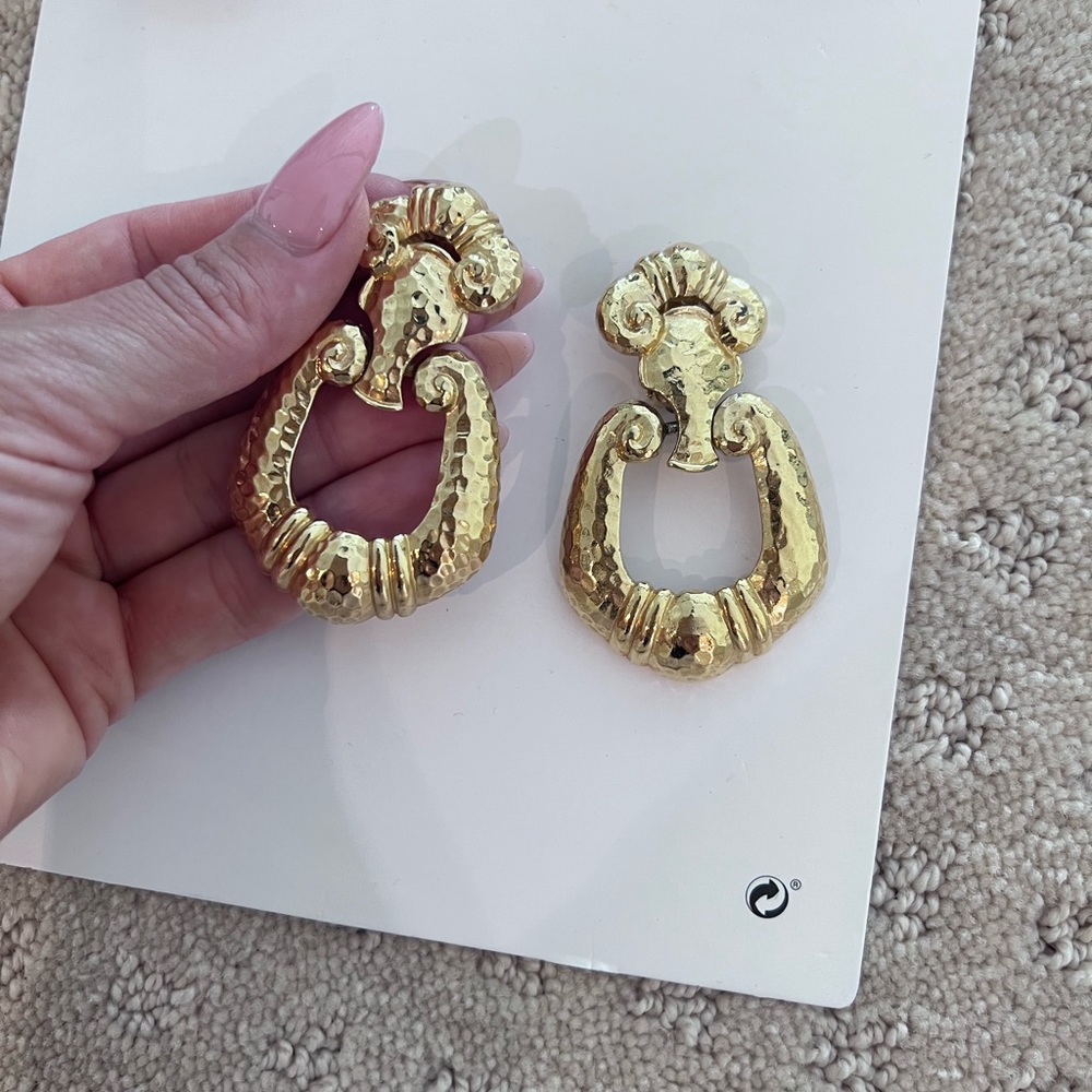 Beautiful vintage earrings